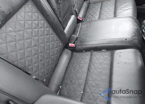 2017 Nissan Maxima 3.5S z USA, uszkodzony, nr VIN 1N4AA6AP5HC427660